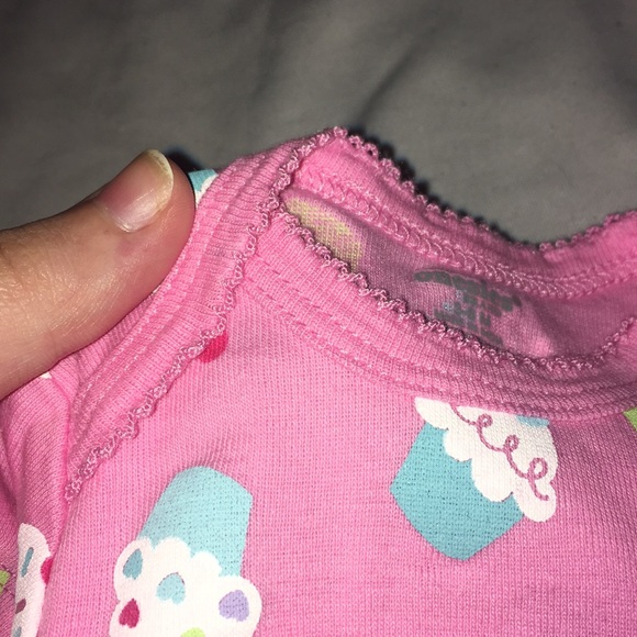 Cupcake Onesie (3-6) - Picture 2 of 3